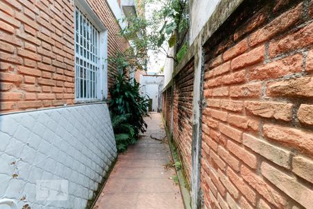 Casa para alugar com 450m², 5 quartos e 1 vagaCorredor externo