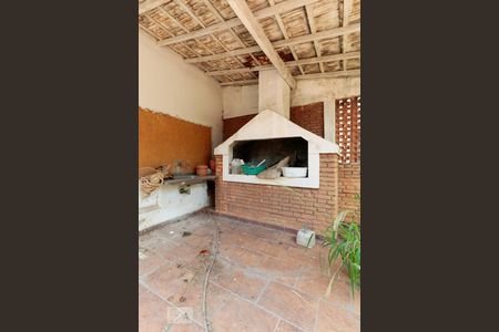 Casa para alugar com 450m², 5 quartos e 1 vagaChurrasqueira