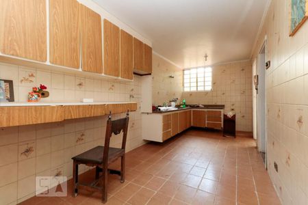 Casa para alugar com 450m², 5 quartos e 1 vagaCozinha