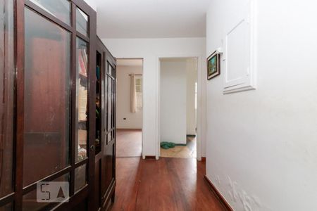 Casa para alugar com 450m², 5 quartos e 1 vagaCorredor