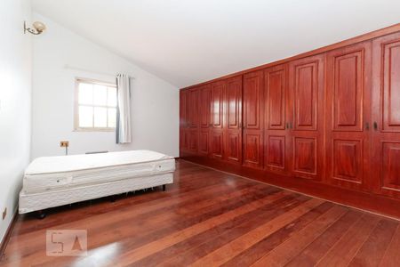 Casa para alugar com 450m², 5 quartos e 1 vagaSuíte 2