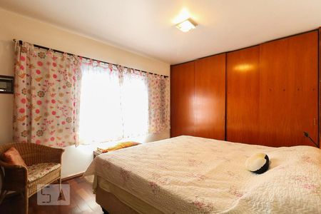 Casa à venda com 170m², 3 quartos e 2 vagas Casa à venda com 170m², 3 quartos e 2 vagasQuarto Suíte