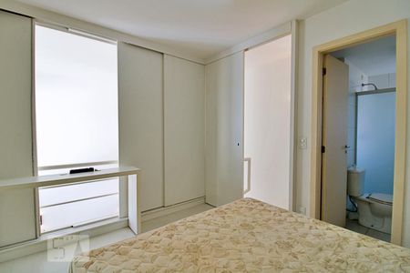 Apartamento para alugar com 58m², 1 quarto e 2 vagas Apartamento para alugar com 58m², 1 quarto e 2 vagasSuíte