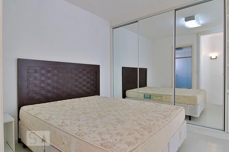 Apartamento para alugar com 58m², 1 quarto e 2 vagas Apartamento para alugar com 58m², 1 quarto e 2 vagasSuíte