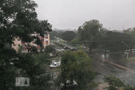 Vista de apartamento para alugar com 3 quartos, 90m² em Humaitá, Porto Alegre