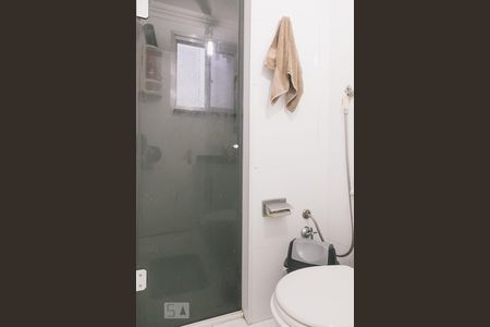 Apartamento à venda com 90m², 3 quartos e sem vaga Apartamento à venda com 90m², 3 quartos e sem vagaBanheiro