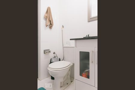 Apartamento à venda com 90m², 3 quartos e sem vaga Apartamento à venda com 90m², 3 quartos e sem vagaBanheiro