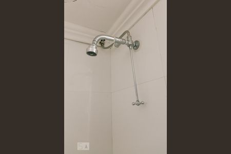 Apartamento à venda com 90m², 3 quartos e sem vaga Apartamento à venda com 90m², 3 quartos e sem vagaChuveiro