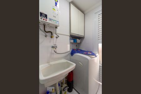 Apartamento à venda com 64m², 2 quartos e 1 vaga Apartamento à venda com 64m², 2 quartos e 1 vagaÁrea de Serviço