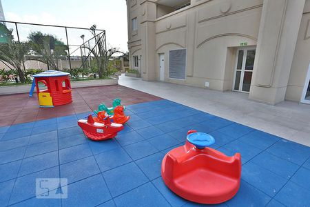 Apartamento à venda com 64m², 2 quartos e 1 vaga Apartamento à venda com 64m², 2 quartos e 1 vagaPlayground