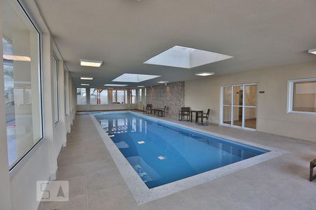 Apartamento à venda com 64m², 2 quartos e 1 vaga Apartamento à venda com 64m², 2 quartos e 1 vagaPiscina