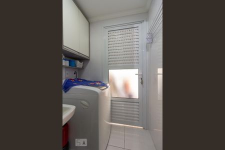 Apartamento à venda com 64m², 2 quartos e 1 vaga Apartamento à venda com 64m², 2 quartos e 1 vagaÁrea de Serviço