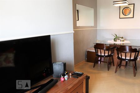 Sala de apartamento para alugar com 2 quartos, 60m² em Vila Moinho Velho, São Paulo