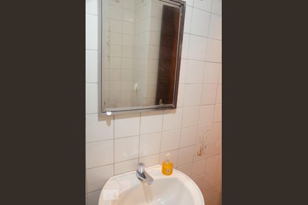 Casa à venda com 135m², 2 quartos e 4 vagasBanheiro Social