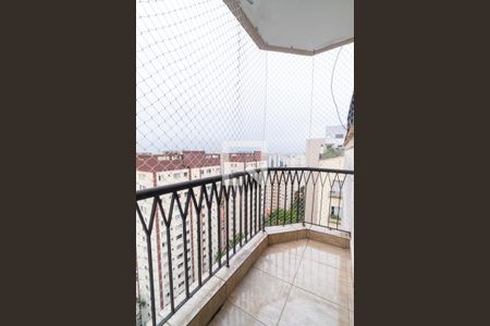 Apartamento à venda com 281m², 3 quartos e 3 vagas Apartamento à venda com 281m², 3 quartos e 3 vagasSacada da Sala de TV