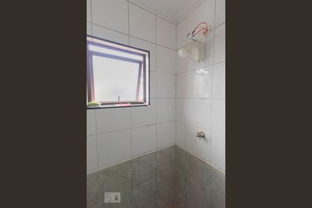 Casa à venda com 110m², 3 quartos e 2 vagas Casa à venda com 110m², 3 quartos e 2 vagasBanheiro Corredor