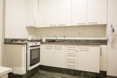 Apartamento para alugar com 82m², 3 quartos e 2 vagas Apartamento para alugar com 82m², 3 quartos e 2 vagasCozinha