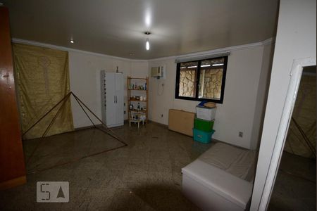 Apartamento à venda com 330m², 4 quartos e 4 vagas Apartamento à venda com 330m², 4 quartos e 4 vagasSuíte 1