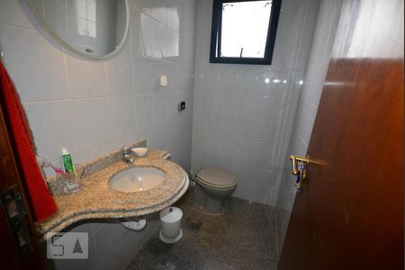 Apartamento à venda com 330m², 4 quartos e 4 vagas Apartamento à venda com 330m², 4 quartos e 4 vagasLavabo