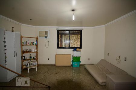 Apartamento à venda com 330m², 4 quartos e 4 vagas Apartamento à venda com 330m², 4 quartos e 4 vagasSuíte 1