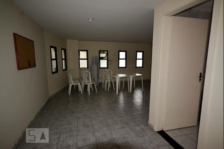 Apartamento à venda com 330m², 4 quartos e 4 vagas Apartamento à venda com 330m², 4 quartos e 4 vagasSalão de Festas