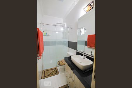 Casa à venda com 600m², 4 quartos e 5 vagassuite Quarto 1