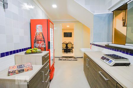 Casa à venda com 600m², 4 quartos e 5 vagasarea de serviço