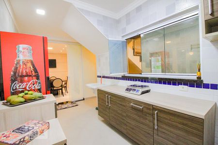 Casa à venda com 600m², 4 quartos e 5 vagasarea de serviço