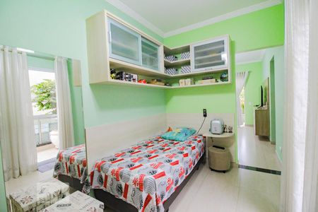 Casa à venda com 600m², 4 quartos e 5 vagasQuarto 2