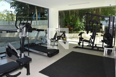 Apartamento à venda com 80m², 2 quartos e 2 vagasÁrea comum - Academia