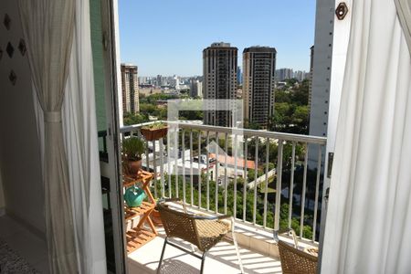 Apartamento à venda com 80m², 2 quartos e 2 vagasVaranda da Sala