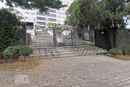 Apartamento à venda com 190m², 4 quartos e 3 vagas Apartamento à venda com 190m², 4 quartos e 3 vagasFachada do Condomínio