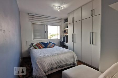 Apartamento à venda com 190m², 4 quartos e 3 vagas Apartamento à venda com 190m², 4 quartos e 3 vagasSuíte-3