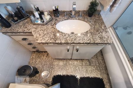 Apartamento à venda com 190m², 4 quartos e 3 vagas Apartamento à venda com 190m², 4 quartos e 3 vagasDetalhe do Banheiro da Suíte