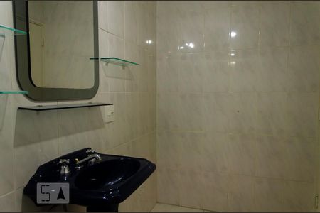 Banheiro de apartamento para alugar com 2 quartos, 82m² em Centro, São Paulo