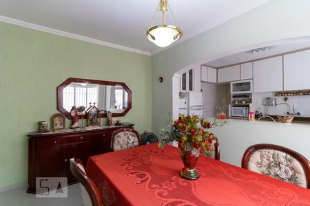 Casa à venda com 178m², 3 quartos e 2 vagas Casa à venda com 178m², 3 quartos e 2 vagasSala de Jantar