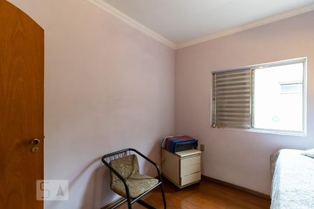 Casa à venda com 178m², 3 quartos e 2 vagas Casa à venda com 178m², 3 quartos e 2 vagasQuarto 2