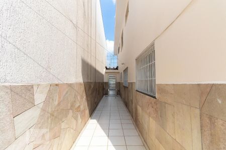 Casa à venda com 180m², 3 quartos e 2 vagasÁrea Externa