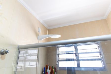 Casa à venda com 180m², 3 quartos e 2 vagasBanheiro da Suíte