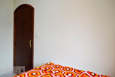 Casa à venda com 240m², 3 quartos e 4 vagas Casa à venda com 240m², 3 quartos e 4 vagasQuarto 3 Entrada