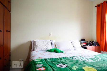 Casa à venda com 240m², 3 quartos e 4 vagas Casa à venda com 240m², 3 quartos e 4 vagasQuarto 2 Vista Ampla