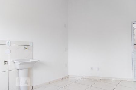 Sala/ Cozinha/ Área de Serviço de apartamento para alugar com 1 quarto, 30m² em Parque Novo Oratório, Santo André