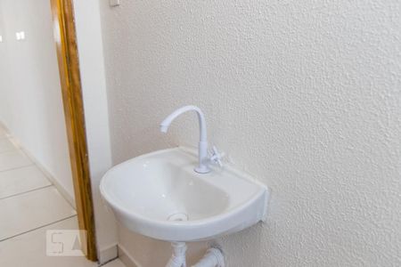 Banheiro de apartamento para alugar com 1 quarto, 35m² em Parque Novo Oratório, Santo André