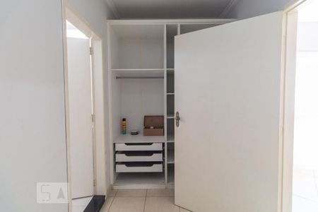 Casa à venda com 390m², 6 quartos e 4 vagasCloset