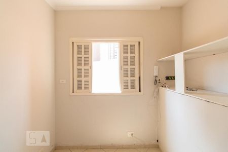 Casa à venda com 390m², 6 quartos e 4 vagasQuarto 4