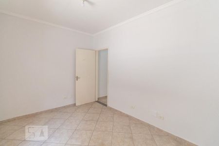 Casa à venda com 390m², 6 quartos e 4 vagasQuarto 2