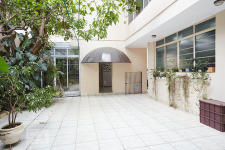 Casa à venda com 269m², 4 quartos e 4 vagasÁrea comum