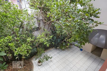 Casa à venda com 269m², 4 quartos e 4 vagasvista