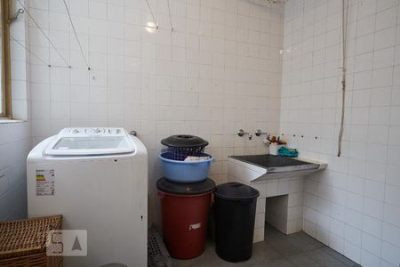 Casa à venda com 269m², 4 quartos e 4 vagasÁrea de Serviço