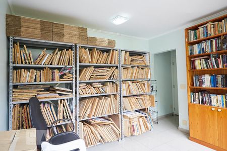 Casa à venda com 269m², 4 quartos e 4 vagasEscritório 1